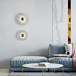 Бра в форме диска из натурального камня с декоративным центральным элеменом Cryptocrystalline Stone варинант исполнения - 1 | Loft Concept в Красноярске