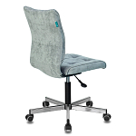 Офисное кресло в серо-голубом велюре Bureaucrats варинант исполнения - 4 | Loft Concept в Красноярске