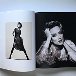 Подарочный Фотоальбом Two Million Miles by Andrew Macpherson варинант исполнения - 6 | Loft Concept в Красноярске