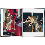 Helmut Newton: a Gun for Hire варинант исполнения - 4 | Loft Concept в Красноярске