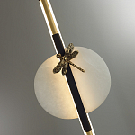 Подвесной светильник с шарообразным плафоном из алебастра и бронзовой декоративной стрекозой Alaris  варинант исполнения - 6 | Loft Concept в Красноярске