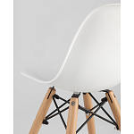 Пластиковый стул на ножках из массива бука Eames Small White варинант исполнения - 3 | Loft Concept в Красноярске