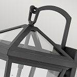 Настенный фонарь черного цвета с прозрачным стеклянным плафоном трапециевидной формы Hinkley варинант исполнения - 8 | Loft Concept в Красноярске