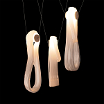 Подвесной светильник белого цвета с 3-мя изогнутыми плафонами Flow Loop варинант исполнения - 6 | Loft Concept в Красноярске