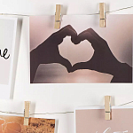 Рамка для фото с подсветкой c 6-ю деревянными прищепками в комплекте Photo Backlight варинант исполнения - 4 | Loft Concept в Красноярске