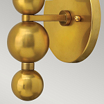 Бра с белым матовым стеклянным плафоном и тремя декоративными шарами Hinkley варинант исполнения - 8 | Loft Concept в Красноярске