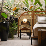 Настольная лампа с круглым деревянным отражателем и черным цилиндрическим плафоном Accord Lighting варинант исполнения - 8 | Loft Concept в Красноярске