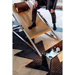 Дизайнерское кресло на металлическом каркасе с подставкой для ног Poltronova Mies Armchair варинант исполнения - 8 | Loft Concept в Красноярске