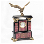 Часы настольные из родонита и бронзы с декором в виде орла Eagle Stone Clock варинант исполнения - 2 | Loft Concept в Красноярске