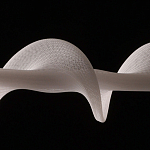 Люстра горизонтальная с волнистым белым плафоном Golden Swirl варинант исполнения - 7 | Loft Concept в Красноярске