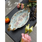 Блюдо овальное из голубого фарфора с ручками в виде бабочек и цветочным рисунком Blue Garden варинант исполнения - 3 | Loft Concept в Красноярске