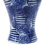 Ваза из фарфора сине-белого цвета Blue & White Ornament  варинант исполнения - 3 | Loft Concept в Красноярске