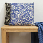 Подушка декоративная фиолетового цвета Blossom Essence Sophie варинант исполнения - 5 | Loft Concept в Красноярске