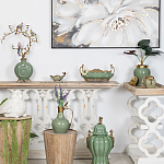 Кувшин зеленого цвета из фарфора с бронзовой крышкой и изогнутой ручкой Eden Garden porcelain and bronze варинант исполнения - 3 | Loft Concept в Красноярске