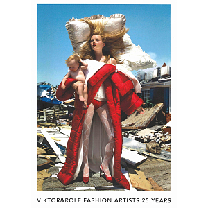 Книга Viktor & Rolf: Fashion Artists 25 Years