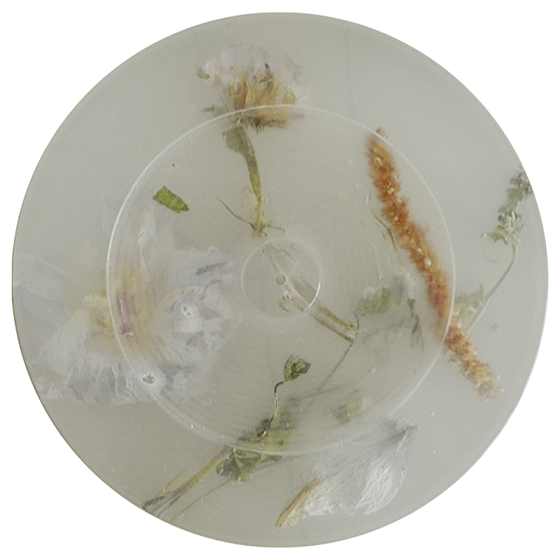 Круглая подставка под благовония из эпоксидной смолы с цветами белая Epoxy Resin Flowers Incense Stand White Белый Круглая подставка под благовония из эпоксидной смолы с цветами белая Epoxy Resin Flowers Incense Stand White Белый в Красноярске | Loft Concept