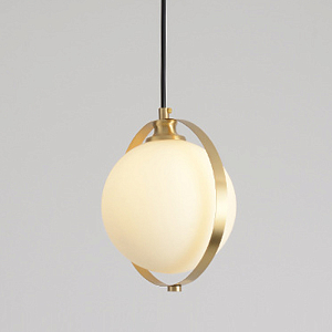 Подвесной светильник в кольцевом каркасе POISE