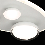 Потолочный светильник овальной формы белого цвета с 4-мя лампами Lunar Pebbles варинант исполнения - 6 | Loft Concept в Красноярске