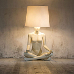 Лампа MANNEQUIN LAMP с абажуром телесный замок варинант исполнения - 5 | Loft Concept в Красноярске