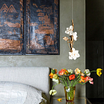 Люстра с белыми цветами на ветвистом каркасе Lure by PELLE варинант исполнения - 3 | Loft Concept в Красноярске