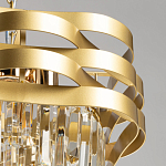 Люстра цвета матового золота с металлическими лентами и длинными прозрачными подвесками Gilded Waves варинант исполнения - 6 | Loft Concept в Красноярске