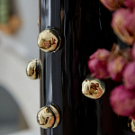 Ваза черная цилиндрическая с глянцевым покрытием и золотыми декоративными элементами Molecule Collection варинант исполнения - 1 | Loft Concept в Красноярске