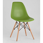 Пластиковый стул на ножках из массива бука Eames Green варинант исполнения - 1 | Loft Concept в Красноярске