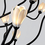 Люстра подвесная черного цвета с ветвями и белыми фарфоровыми цветами Floralis варинант исполнения - 13 | Loft Concept в Красноярске