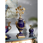 Подсвечник из темно-синего фарфора с бронзовыми элементами и цветами Eden Garden варинант исполнения - 2 | Loft Concept в Красноярске
