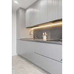 Прямой серый кухонный гарнитур с фрезерованным фасадом Idelle Kitchen Set варинант исполнения - 2 | Loft Concept в Красноярске
