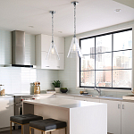 Подвесной светильник с прозрачным рельефным стеклянным плафоном в форме конуса Feiss варинант исполнения - 9 | Loft Concept в Красноярске