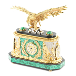 Часы настольные из натурального камня Малахит с декором в виде орла в подарочной коробке Eagle Stone Clock варинант исполнения - 3 | Loft Concept в Красноярске