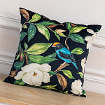 Декоративная подушка чёрная с изображением птиц и цветов  Blooming Blue Birds варинант исполнения - 2 | Loft Concept в Красноярске