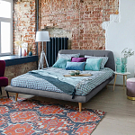 Кровать с мягким изголовьем Palmer Bed варинант исполнения - 6 | Loft Concept в Красноярске