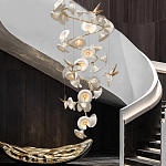 Люстра каскадная из белых цветов каллы и птичек Refined Taste of Light варинант исполнения - 2 | Loft Concept в Красноярске