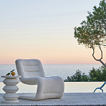 Кресло изогнутое с обивкой из ткани букле Smooth Bend Boucle Chair варинант исполнения - 6 | Loft Concept в Красноярске